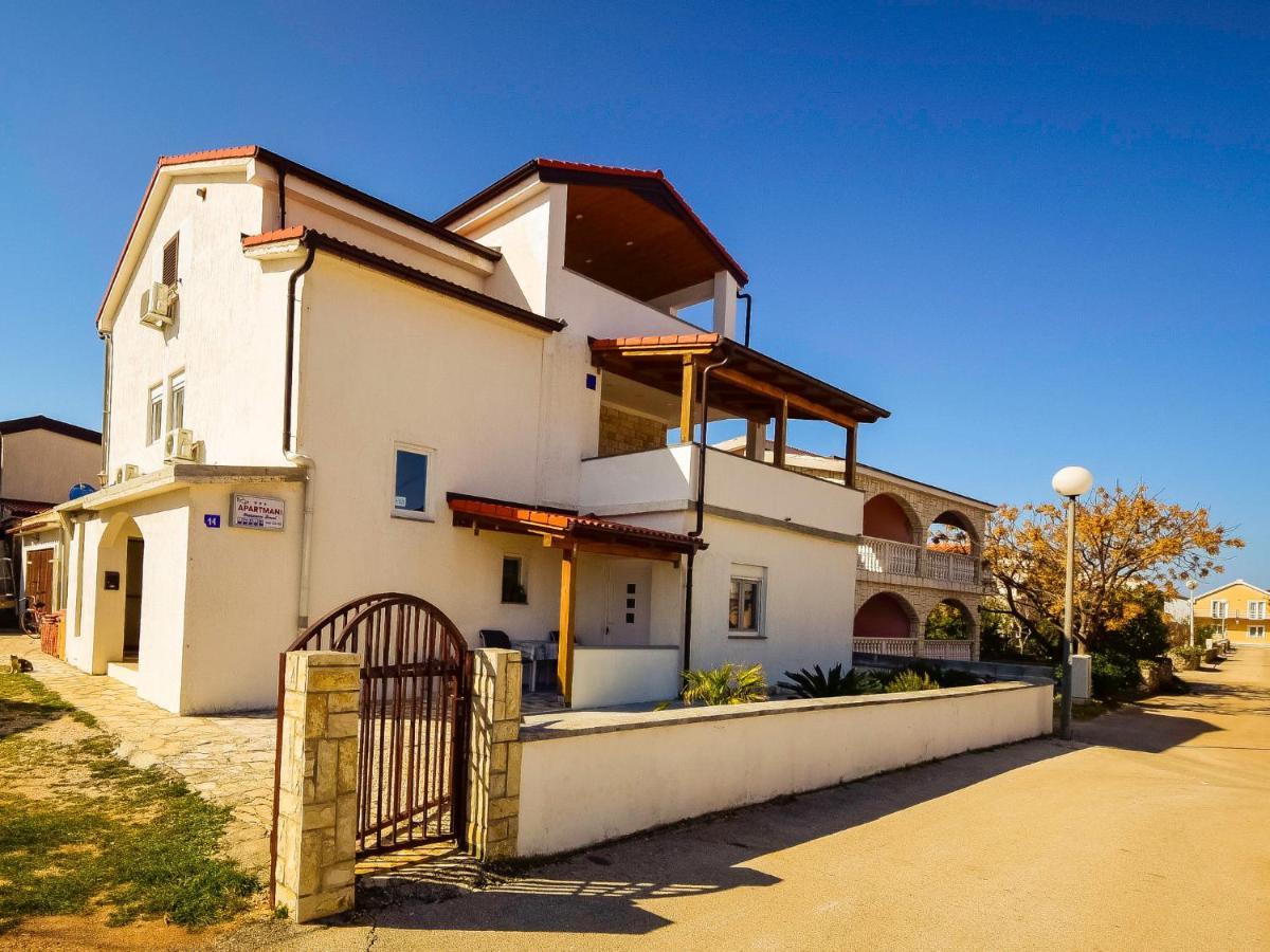 Apartment Matanovi Dvori-2 By Interhome Vir Εξωτερικό φωτογραφία